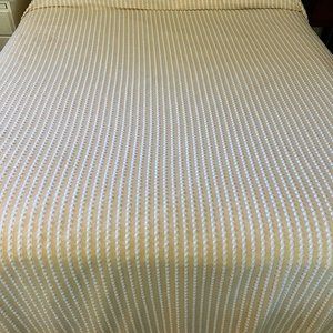 Vintage Morgan-Jones chenille bedspread full/queen